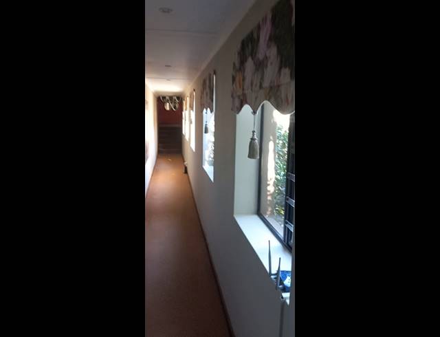 10 BEDROOM HOTEL FOR SALE IN HOEKWIL